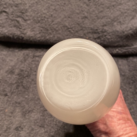 Vintage Hand Painted Christmas Vase - Picture 5 of 8